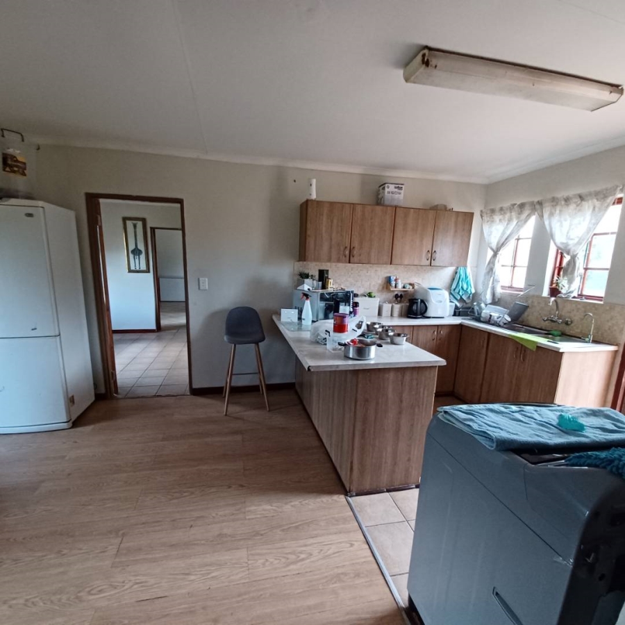 To Let 4 Bedroom Property for Rent in Quaggafontein Free State